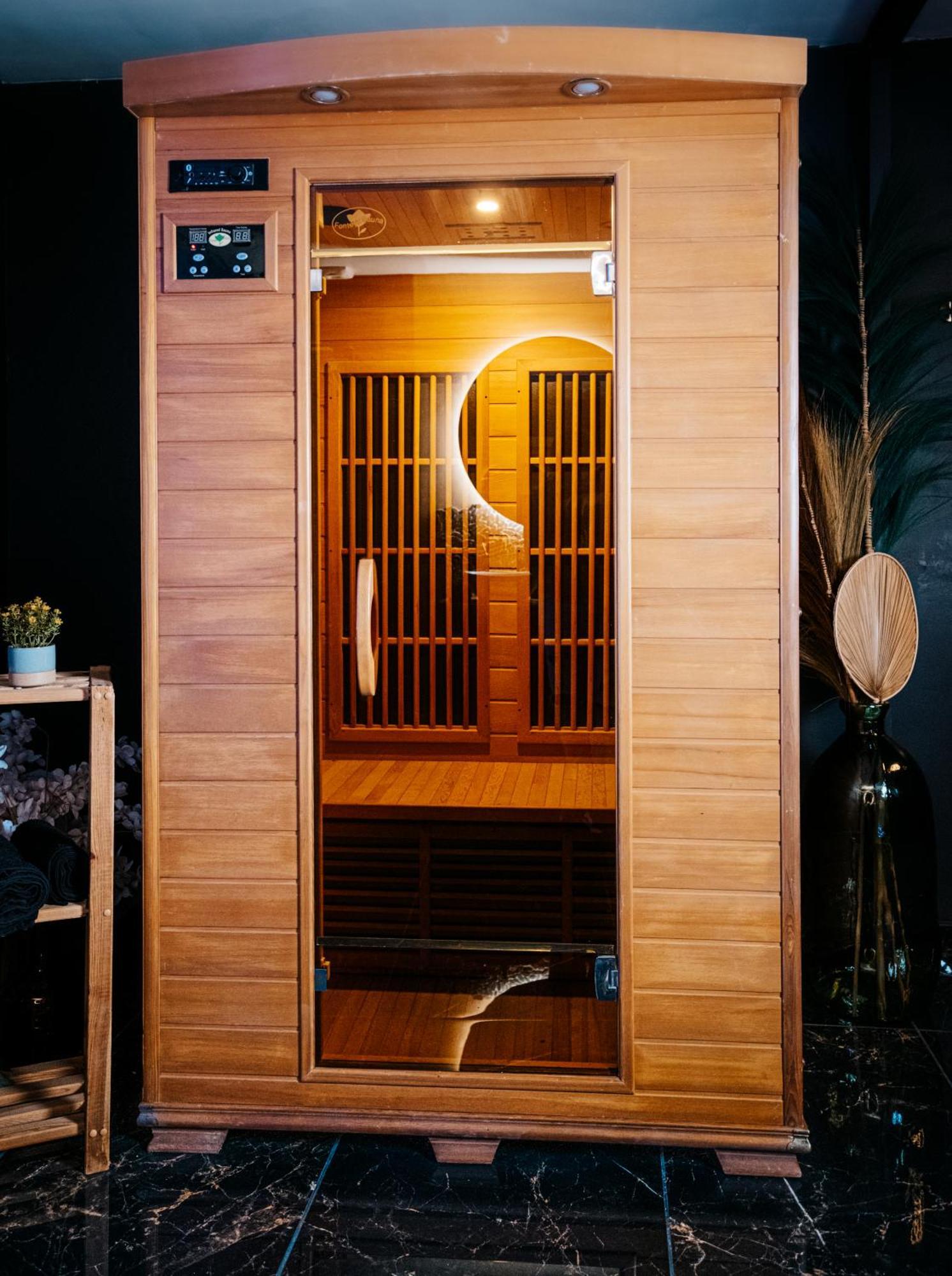 L Escale Jacuzzi Et Sauna Evreux Ngoại thất bức ảnh